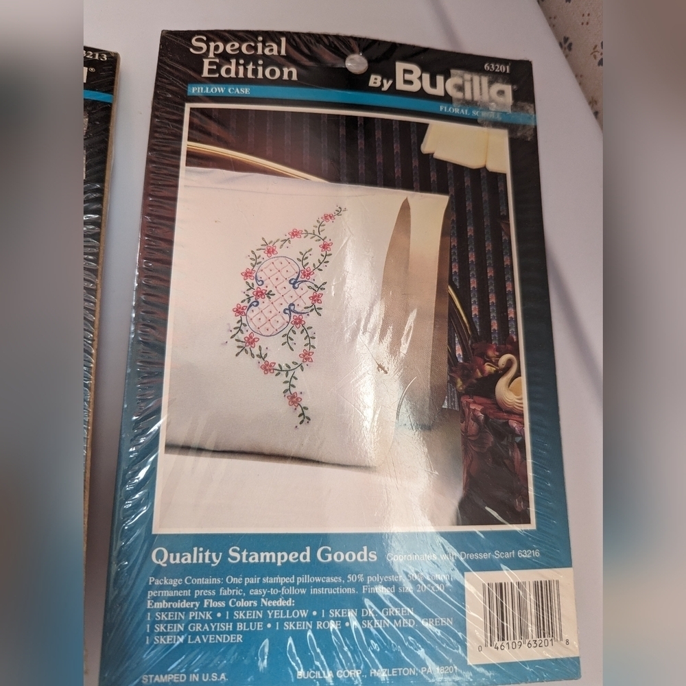💕 Bucilla 63201 pair stamped pillowcase embroidery pattern sealed kit